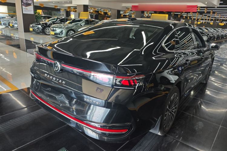 Used Volkswagen Magotan 2024 380TSI DSG Prestige Edition DaMai Package