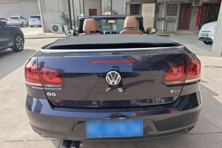 Used Volkswagen Golf (Import) 2012 1.4TSI Luxury Convertible Edition