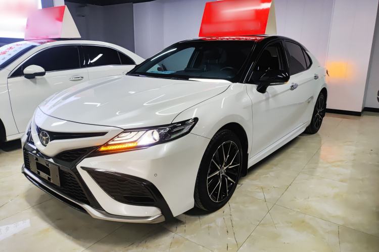 Used Toyota Camry 2023 2.0S FENGSHANG Edition
