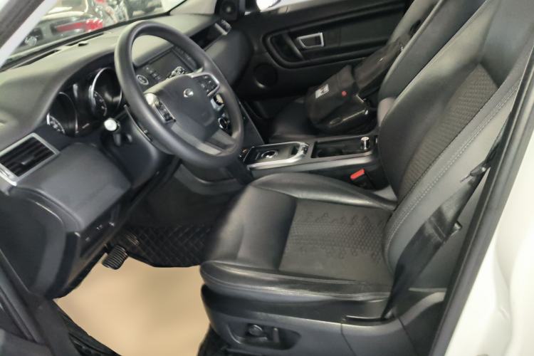 Used Land Rover Discovery Sport 2018 240 PS PURE Edition Left Front Seat