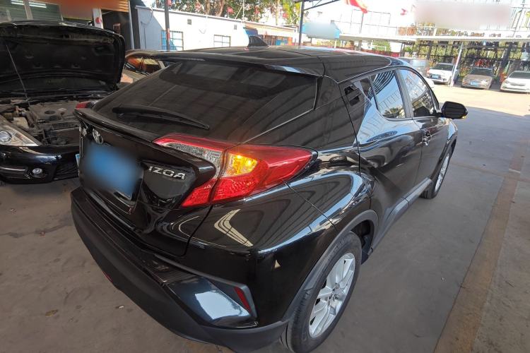 Used Toyota IZOA 2020 2.0L Yidong Edition
