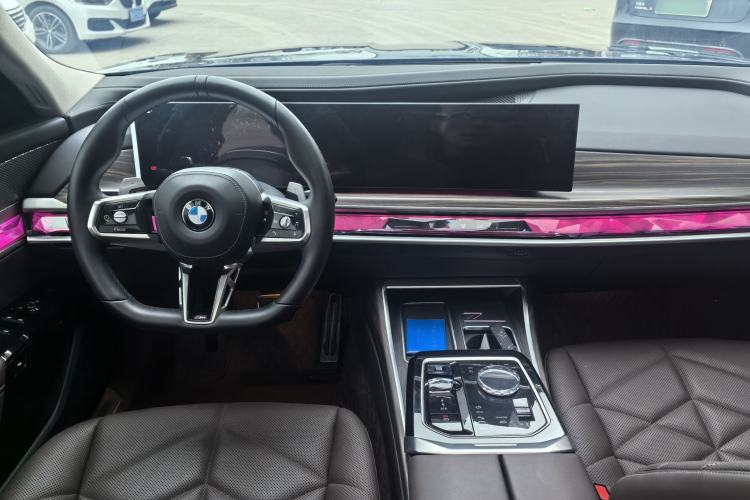 Used BMW 7 Series 2023 735Li M Sport Package Interior 1