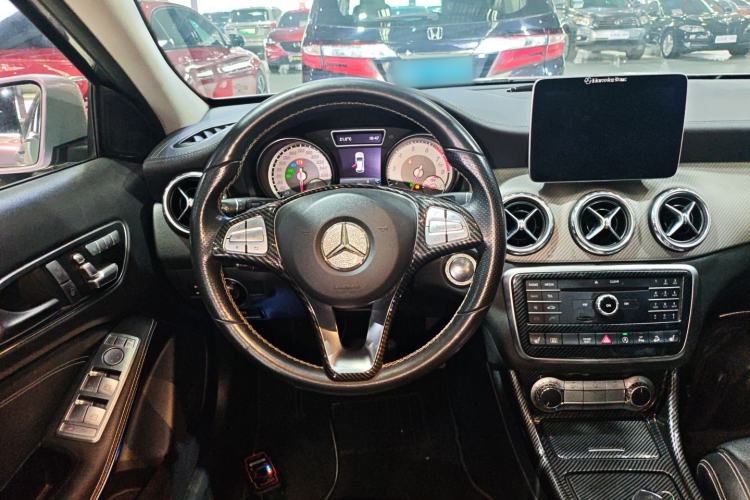 Used Mercedes-Benz GLA 2016 GLA 220 4MATIC Fashion Edition
