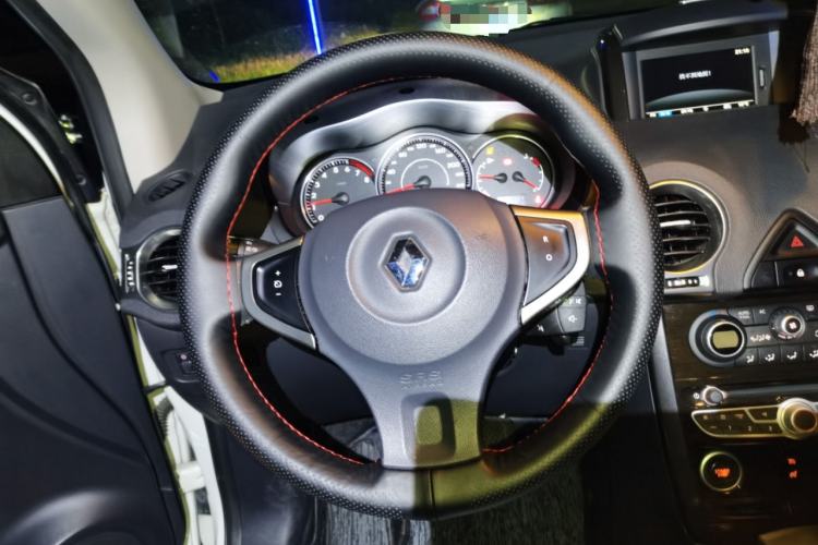 Used Renault Koleos 2012 2.5L Two-Wheel Drive Luxury Navigation Edition
