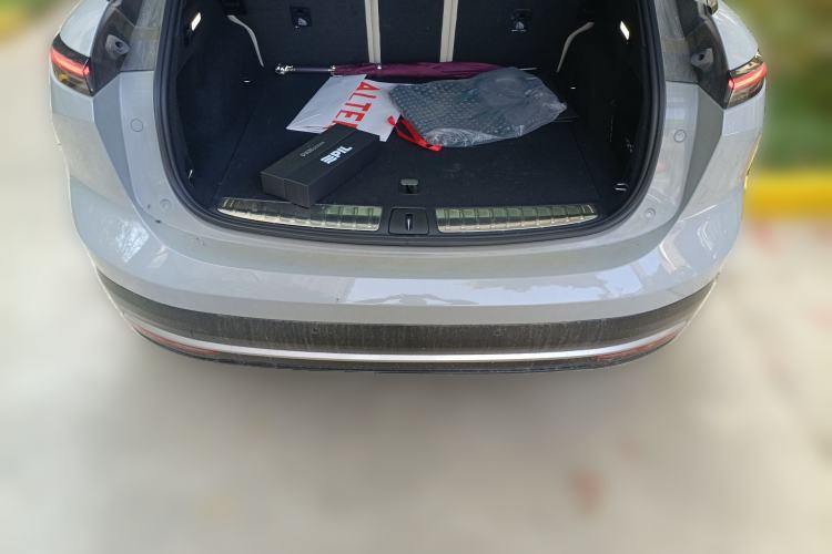 Used Nio ES6 2024 75 kWh