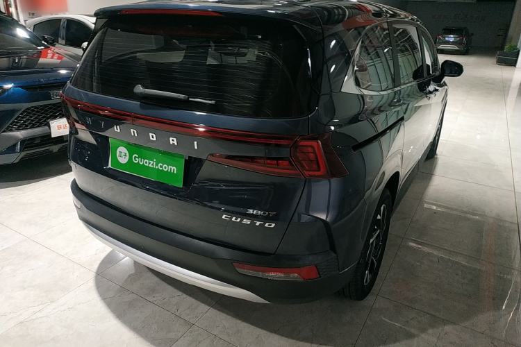 Used Hyundai Custo 2021 380TGDi Deluxe Edition DLX
