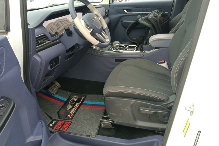 Used BAW Ruisheng Ace M7 2023 2.0L Automatic Long Wheelbase Enjoyment Version 7 Seats Left Front Seat