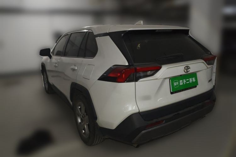 Used Toyota RAV4 2020 2.0L CVT Two-Wheel Drive Fashion PLUS Edition Rear Left 45 Deg