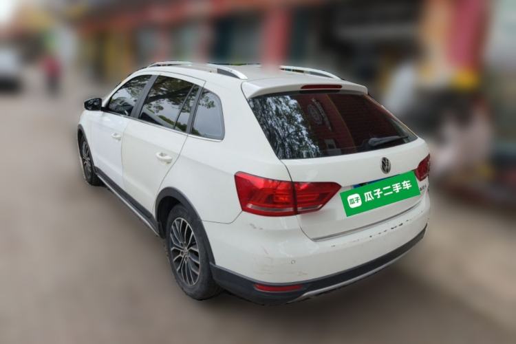 Used Volkswagen Cross Lavida 2014 1.4TSI DSG Rear Left 45 Deg