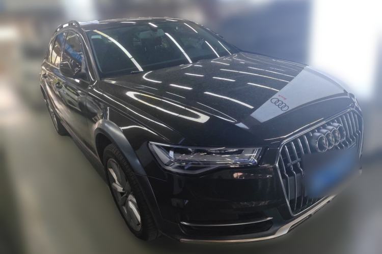 Used Audi A6 2018 3.0T allroad quattro Front Right 45 Deg