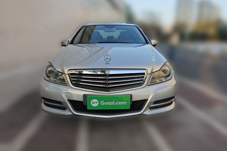 Used Mercedes-Benz C-Class 2010 C 180K Classic model