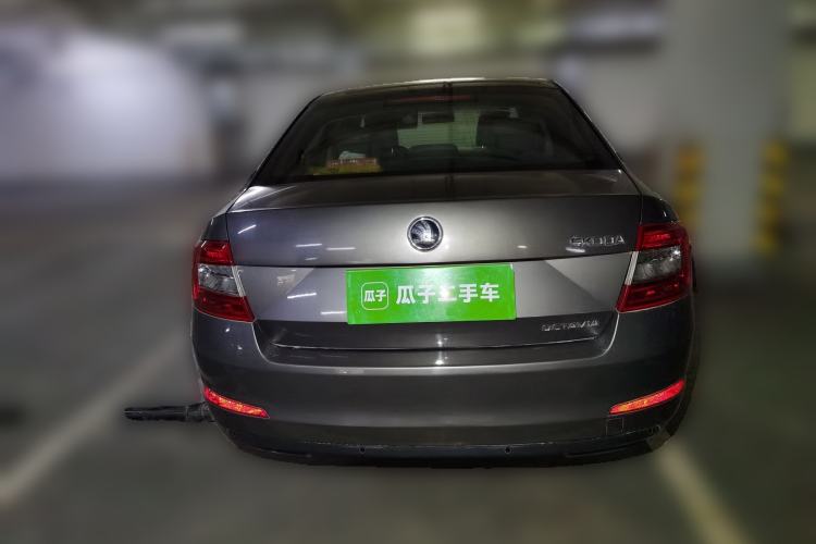 Used Skoda Octavia 2015 1.6L Automatic Eado Edition
