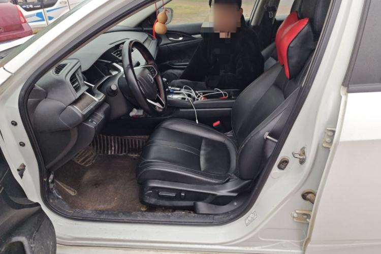 Used Honda Civic 2016 220TURBO CVT Prestige Edition
