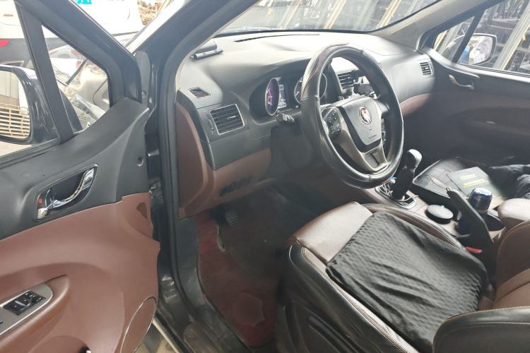 Used FORTHING Joyear X5 2015 1.6L Manual Luxury Model
