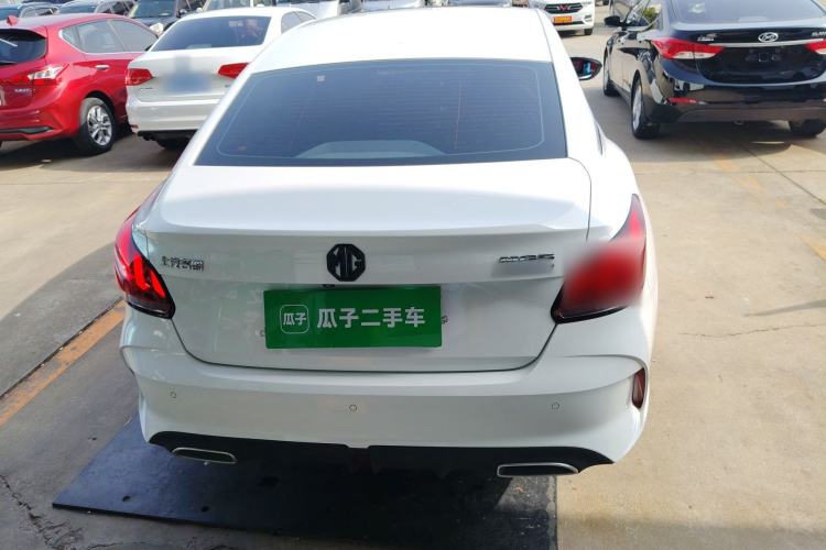 Used MG 5 2021 180 DVVT CVT Youth Luxury Edition
