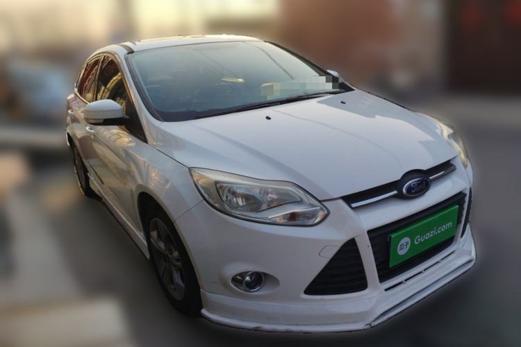 Used Ford Focus 2012 Sedan 1.6L Manual Fashion Edition
