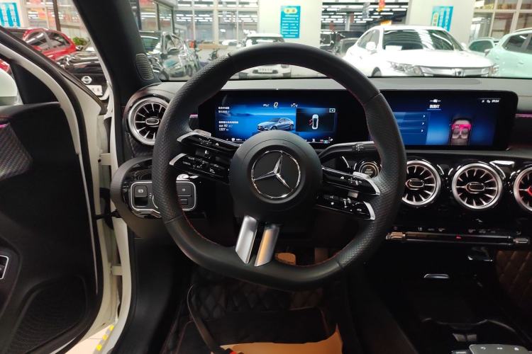 Used Mercedes-Benz A-Class 2023 A 200 L Fashion Model Steering Wheel