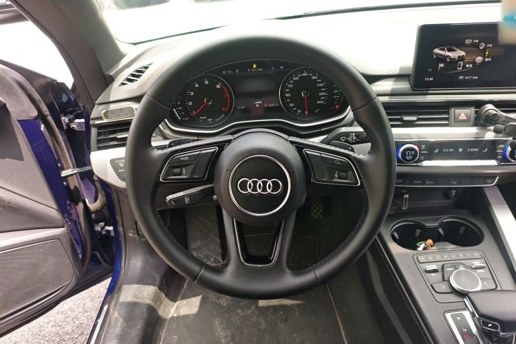 Used Audi A5 2017 Cabriolet 40 TFSI Fashion Model
