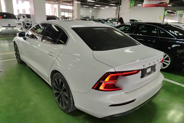 Used Volvo S60 New Energy 2023 T8 All-Wheel Drive Long-Range Zhiyi Luxury Edition Rear Left 45 Deg