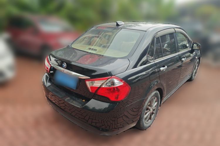 Used Venucia D50 2013 1.6L Automatic Fashion Edition
