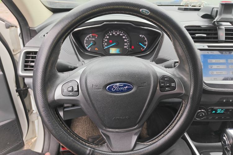 Used Ford Escort 2015 1.5L Automatic Fashion Model Steering Wheel