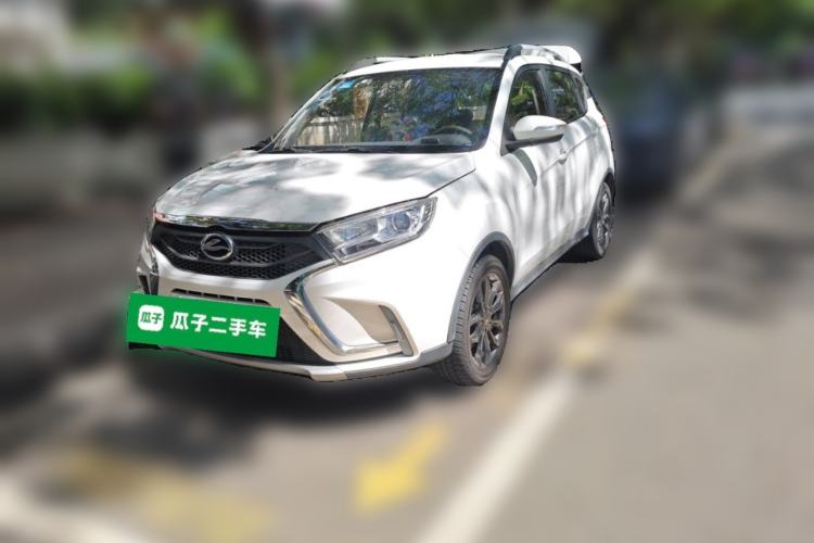 Used Land X2 2017 1.6L Automatic Platinum Edition Guazi used car, China used car export, Used car for sale, Used cars, Cheapest cars for sale