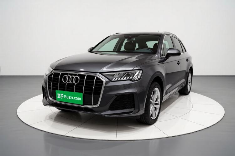 Used Audi Q7 2021 45 TFSI quattro S line Sport model