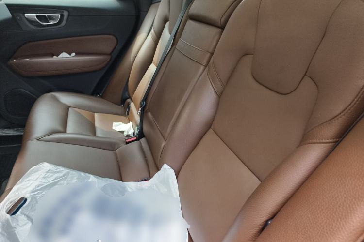 Used Volvo XC60 2019 T5 4x4 Smart Edition China VI Standard