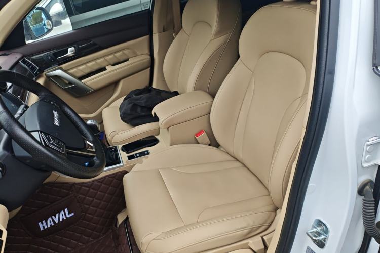 Used Haval H2 2016 Red Label 1.5T Manual 4x4 Luxury Model