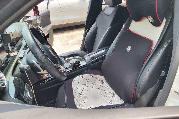 Used Mercedes-Benz A-Class 2022 Second Facelift A 200 L Sport Sedan Fashion Version
