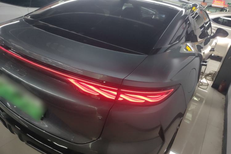 Used BYD Han L 2025 DM-p Four-Wheel-Drive LiDAR Flagship Model Rear Right 45 Deg