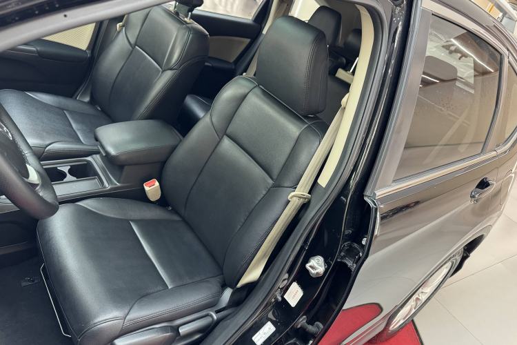 Used Honda CR-V 2016 2.0L two-wheel drive Urban Edition