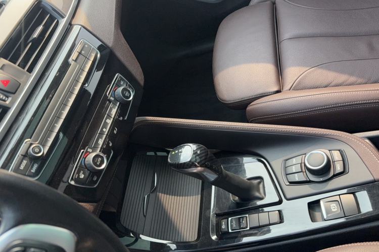 Used BMW X1 2018 sDrive18Li Luxury Model