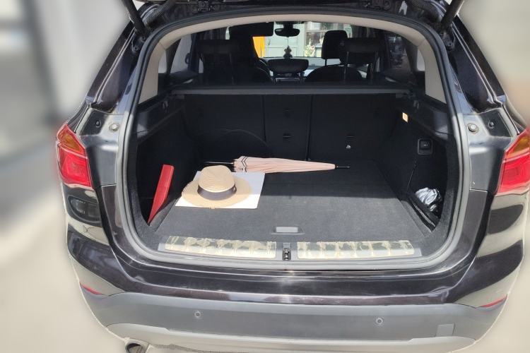 Used BMW X1 2016 sDrive18Li Premium Edition
