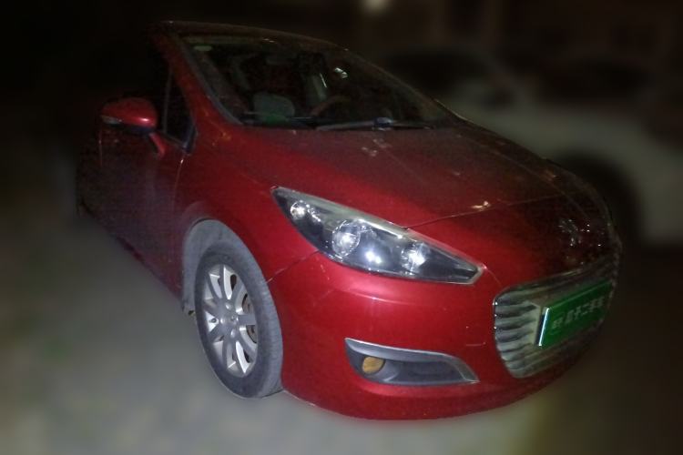 Used Peugeot 308 2013 1.6L Automatic Fashion Model Front Right 45 Deg