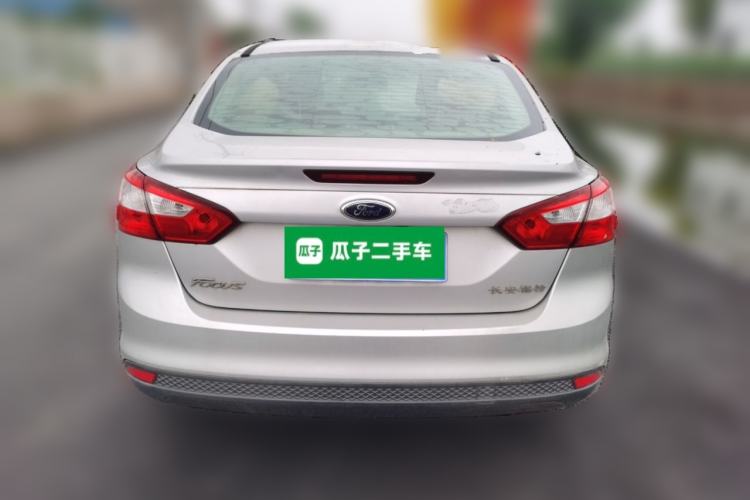 Used Ford Focus 2012 Sedan 1.6L Manual Comfort Model
