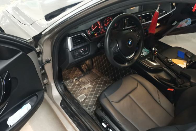 Used BMW 3 Series 2017 320Li Fashion Model
