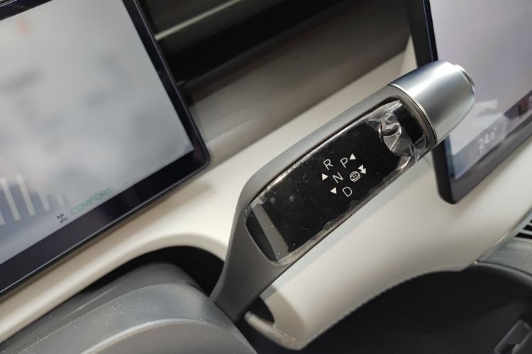 Used XPeng X9 2025 702 Four-Wheel Drive High-Performance Max