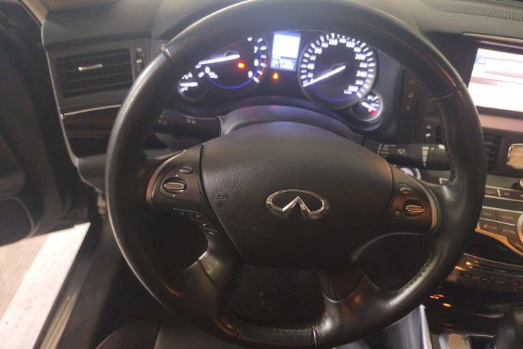 Used Infiniti Q70 2015 Q70L 2.5L Elite Edition Steering Wheel