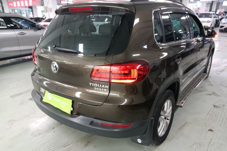 Used Volkswagen Tiguan L 2016 300TSI Automatic Two-Wheel Drive Trend Edition