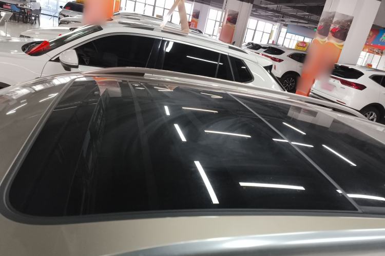 Used Volkswagen T-ROC 2021 280TSI DSG Two-Wheel Drive Comfort Connect Edition