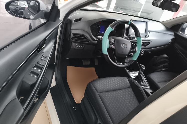 Used Hyundai Celesta 2020 1.6L Automatic GL Enjoyable Edition