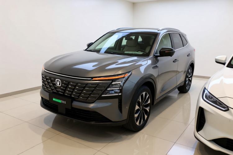 Used CHANGAN CS75 PLUS 2025 4th Generation UItra 2.0T New Blue Whale Smart Intelligent Powertrain Version Guazi used car, China used car export, Used car for sale, Used CHANGAN cars, Cheapest cars for sale
