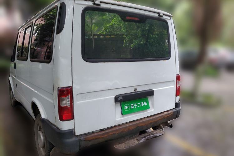 Used JMC Transit 2019 2.8T Commercial Version Short Wheelbase Low Roof 6-Seater China VI Emission Standard JX493