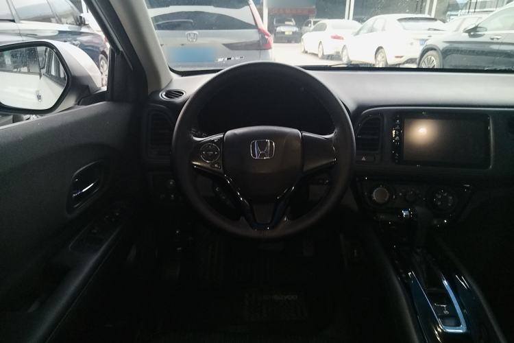 Used Honda Vezel 2020 1.5L CVT Pioneer Edition Steering Wheel