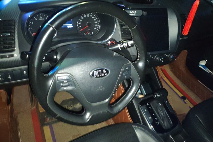 Used Kia K3 2017 1.6L Automatic 15th Anniversary Special Edition GLS Steering Wheel