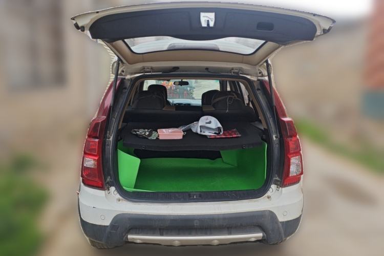 Used FORTHING Joyear X3 2015 1.5L Comfort Model Trunk