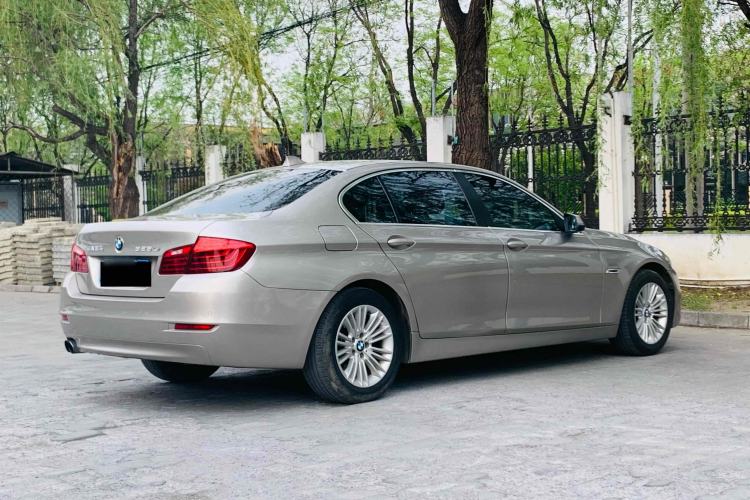 Used BMW 5 Series 2014 525Li Leading Model
