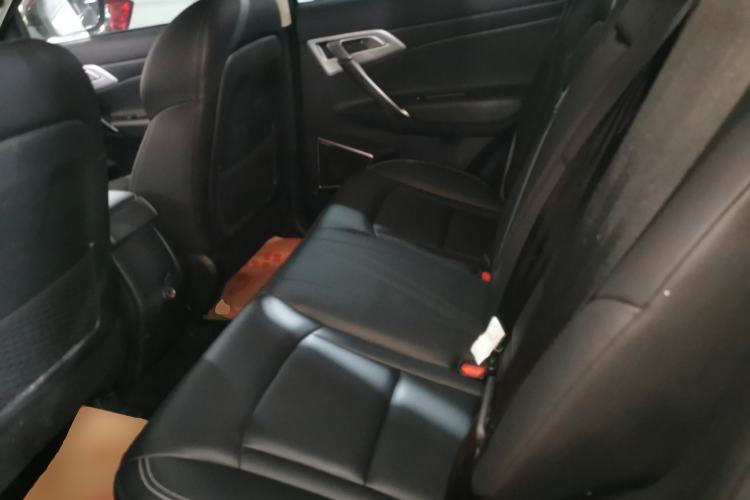 Used Geely Auto Emgrand X7 Sport 2016 2.0L Manual Smart Connect Version