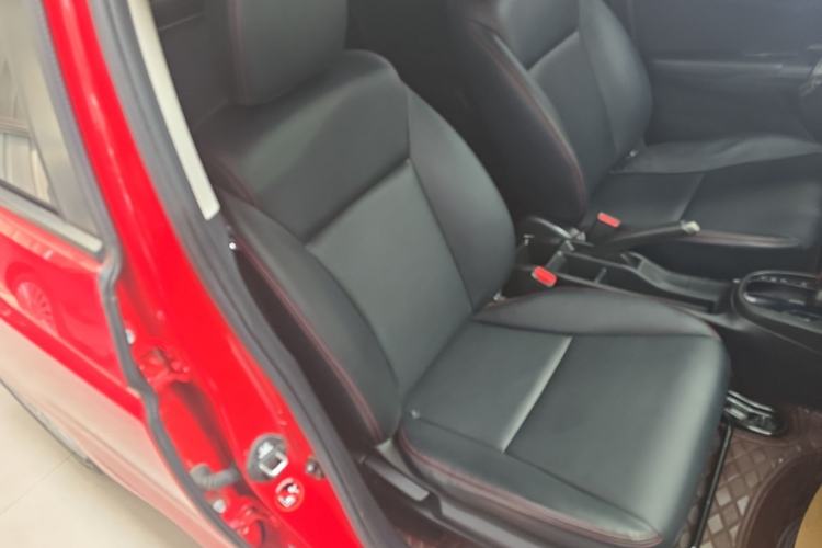 Used Honda Fit 2018 1.5L CVT Comfort Sunroof Version Right Front Seat